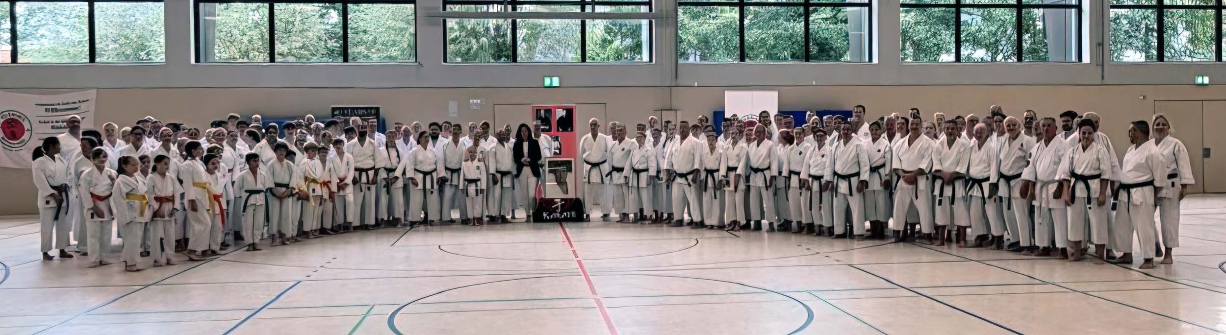 Jubiläums-Lehrgang 40 Jahre Dojo Yoshino Jubiläums-Lehrgang 40 Jahre Dojo Yoshino